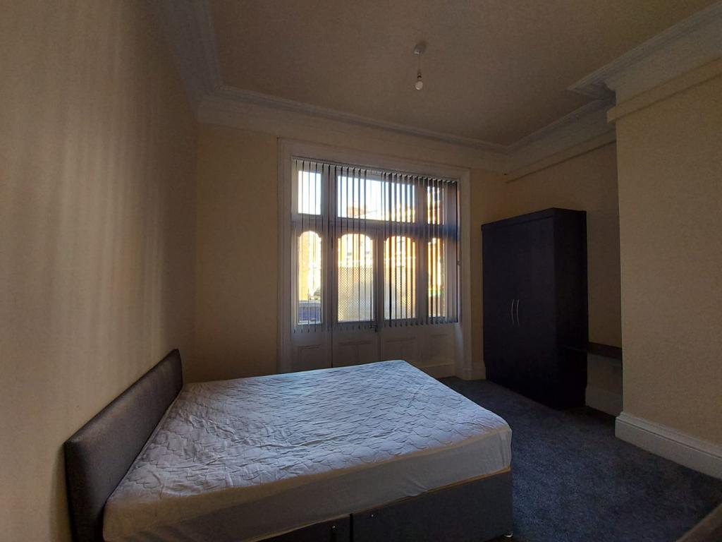 29a Ribblesdale Place - Room 3