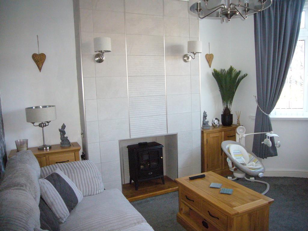 Belgrave Drive, Goole, DN14 5LQ 3 bed semidetached house £215,000