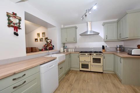 19 All Saints Circle, Woodlesford, Leeds, LS26 8LZ