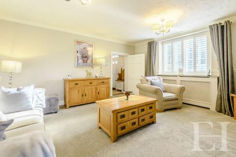 Lyngwhite Farm Hingham Road, Great Ellingham, Attleborough, NR17 1JG