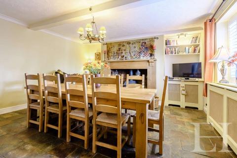 Lyngwhite Farm Hingham Road, Great Ellingham, Attleborough, NR17 1JG