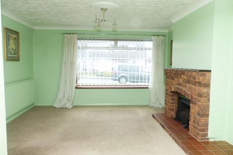 22 Greenfields Road, Walsall, WS4 1RS