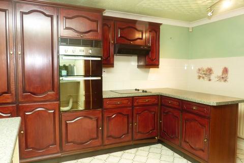 22 Greenfields Road, Walsall, WS4 1RS