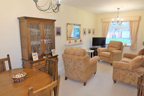 4 Wheelock Close, Sutton Coldfield, B74 2DW