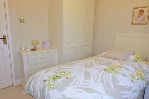 4 Wheelock Close, Sutton Coldfield, B74 2DW