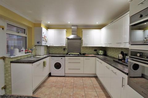 22 Kestrel Close, Patchway, Bristol, BS34 5RX