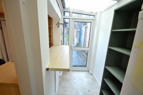 61 Gladys Road, Smethwick, B67 5AW