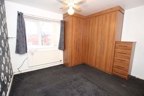 2 bedroom apartment to rent - York Street, Manchester M9 4FH