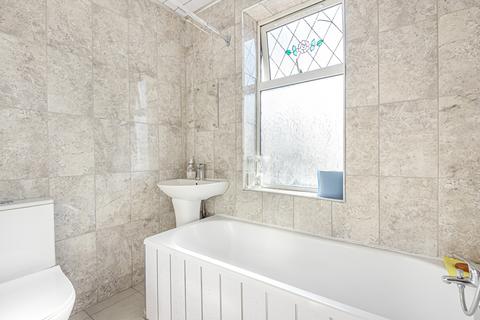 60 Clitheroe Road, Manchester, M13 0QU