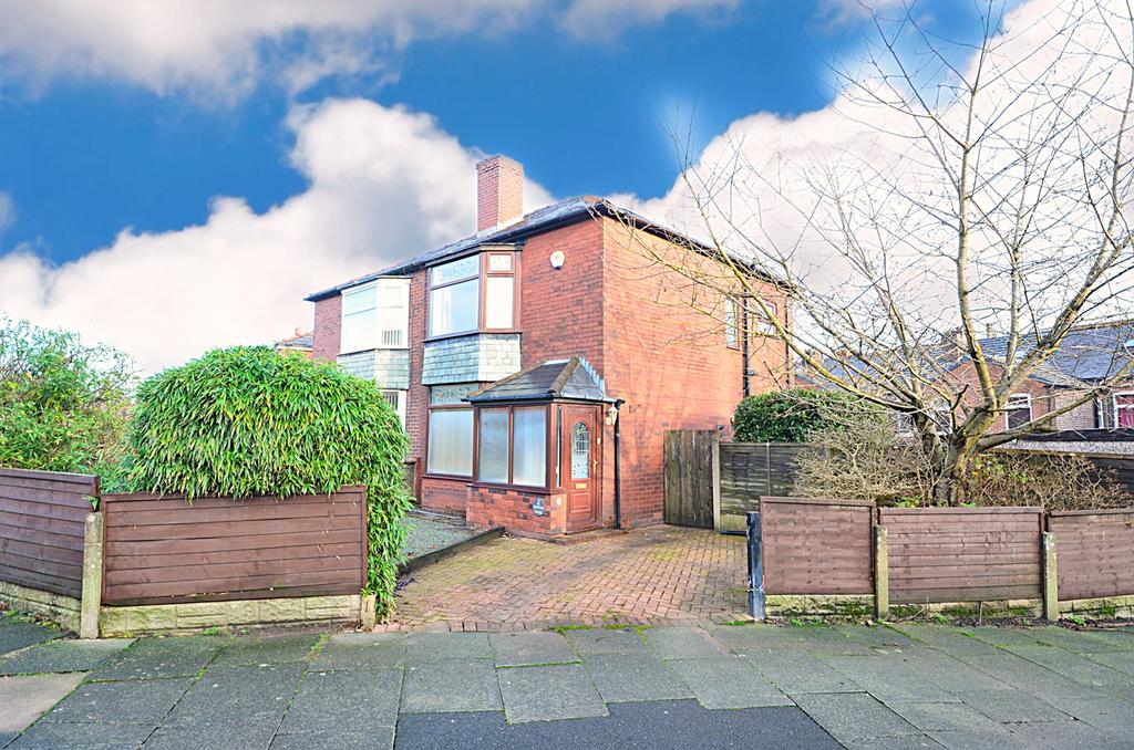 Seaton Road, Bolton, BL1 2 bed semidetached house £160,000