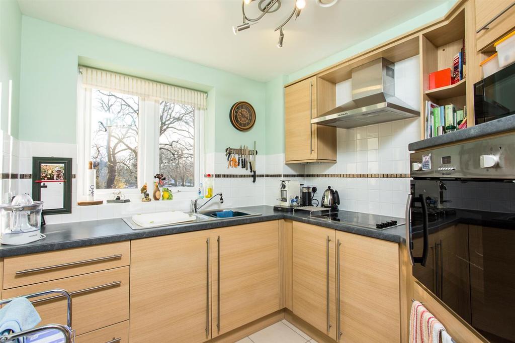Holmcroft Court Kitchen