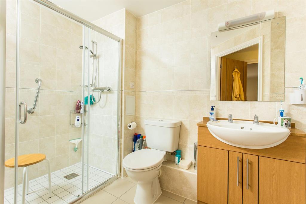 Holmcroft Court Shower Room