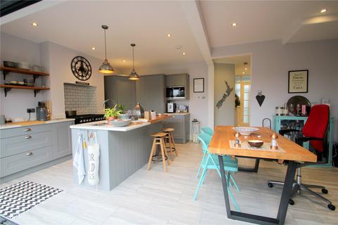 29 Hendre Road, Bristol, BS3 2LP