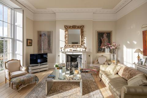3 Lansdown Place, Bristol, BS8 3AE