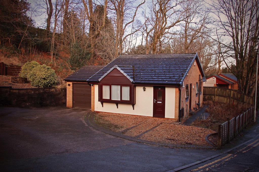 Astley Street, Darwen, BB3 2PT 2 bed bungalow £170,000