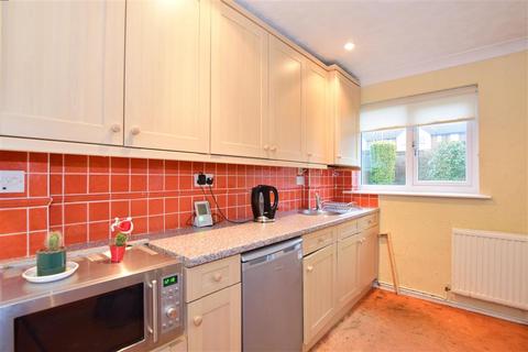 24 Cornflower Gardens, Billericay, CM12 0TQ