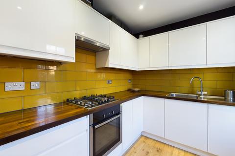 2 bedroom apartment to rent, 45 Albury Street,  London, SE8