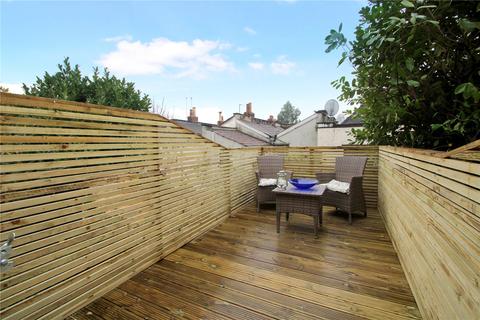 Upper Maisonette, 40 Stevens Crescent, Bristol, BS3 4UH