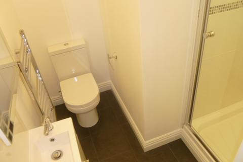 2 bedroom flat to rent, Main Street, Long Eaton, NG10