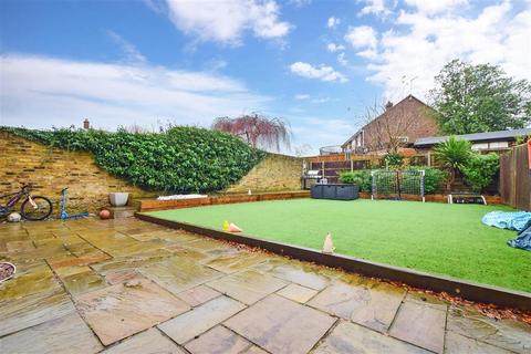 30c Lindsey Street, Epping, CM16 6RD