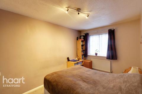 48 Vicarage Road, London, E15 4HD