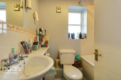 48 Vicarage Road, London, E15 4HD