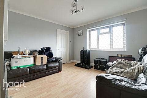 93 Beacon Drive, Bean, Dartford, DA2 8BW