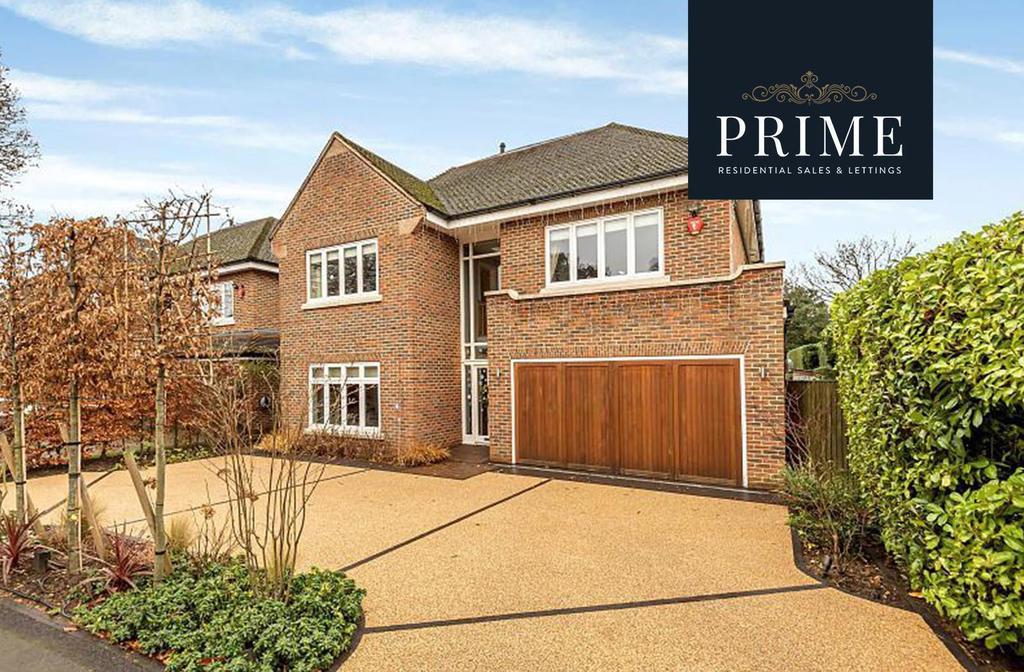 Oatlands Close, Weybridge, KT13 5 bed detached house £2,250,000