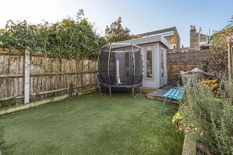12 Torrens Road, London, SW2 5BS
