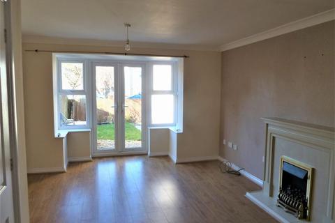 3 bedroom semi-detached house to rent, Columbine Road, ELY, Cambridgeshire, CB6