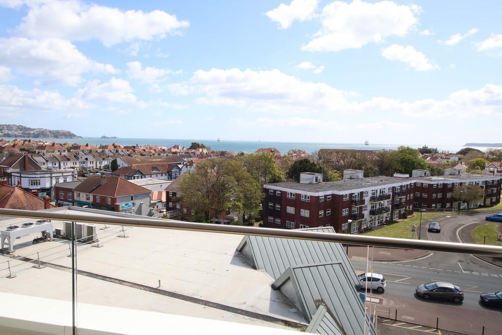 Singer Court Manor Crescent Paignton 1 bed apartment £273,000