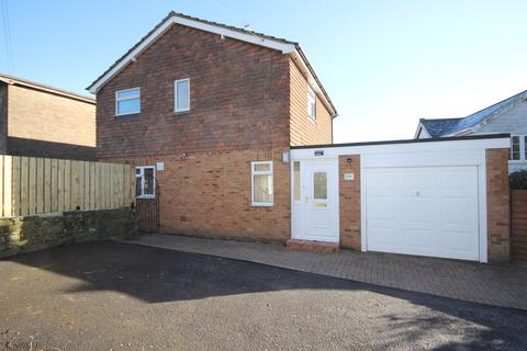 Trada Fermor Road, Crowborough, TN6 3AH