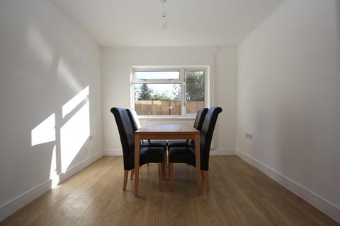 Trada Fermor Road, Crowborough, TN6 3AH