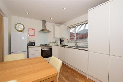 3 Sewell Close, Birchington, CT7 0BP