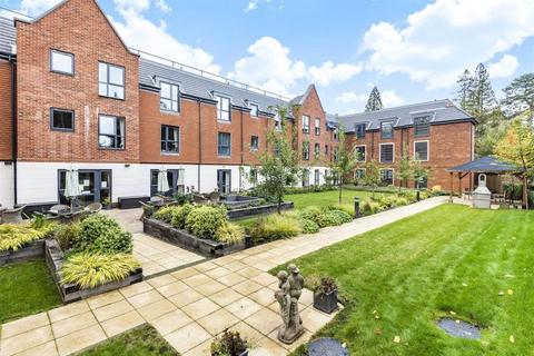 2 bedroom apartment for sale - Birch Place, Dukes Ride, Crowthorne, Berkshire, RG45