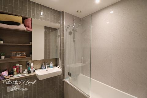 1 bedroom apartment to rent, Tudway Road, London