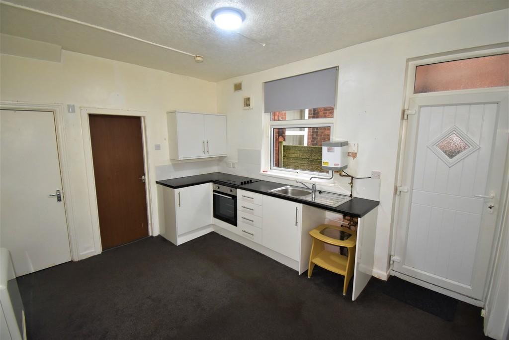 Grasmere Road, Blackpool0, FY1 1 bed ground floor flat £390 pcm (£90 pw)