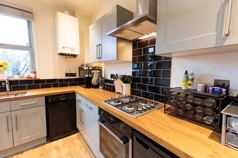 19 Tyzack Road, Sheffield, S8 0GL