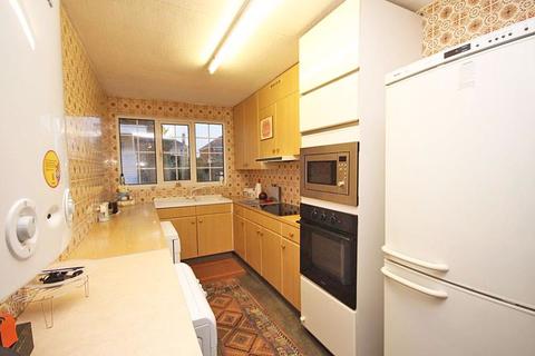 36 Miller Avenue, Grimsby, DN32 8JW