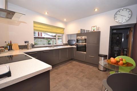 2 Allsprings Drive, Great Harwood, Blackburn, BB6 7RN