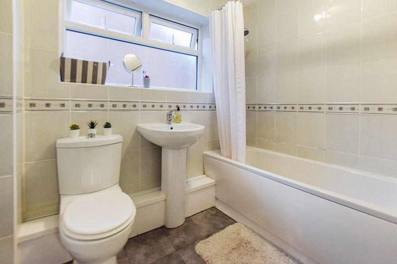 Cowan Way, Widnes 3 bed semidetached house £200,000