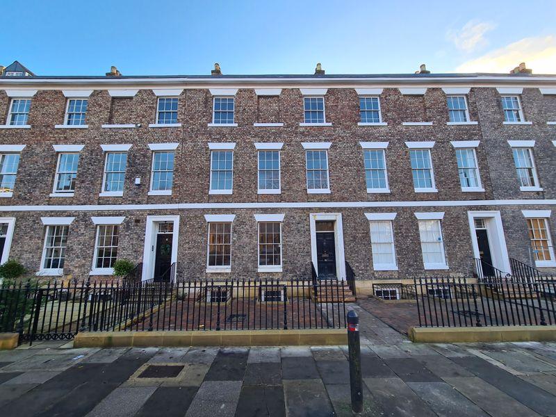 Carlton Terrace, Newcastle Upon Tyne Five / Six Bedroom Terraced