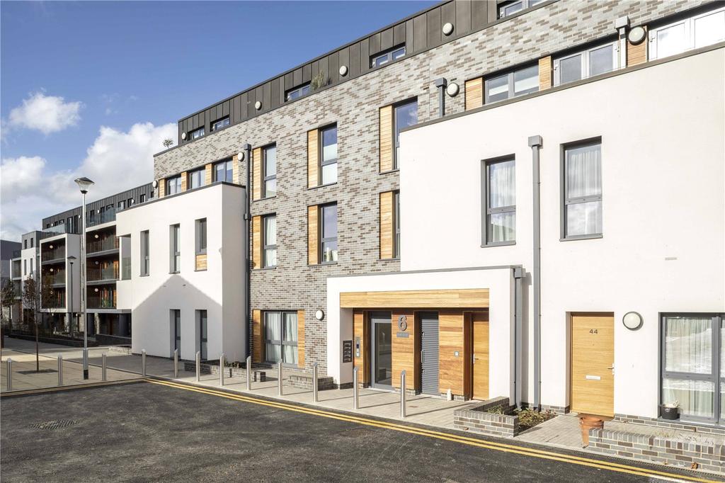Dalston Lane Terrace, Dalston, London, E8 2 bed duplex £595,000