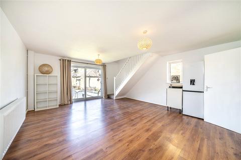 4 Donkey Alley, London, SE22 0NY