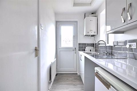 30 Broadfield Gardens, Great Meadow, Worcester, WR4 0DP
