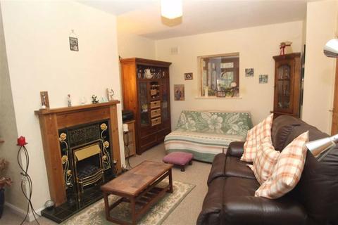 14 Bronwylfa, Llanymynech, SY22 6HD