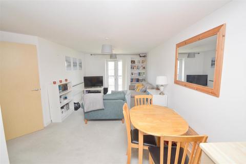 19 Eugene Way, Eastbourne, BN23 5BH