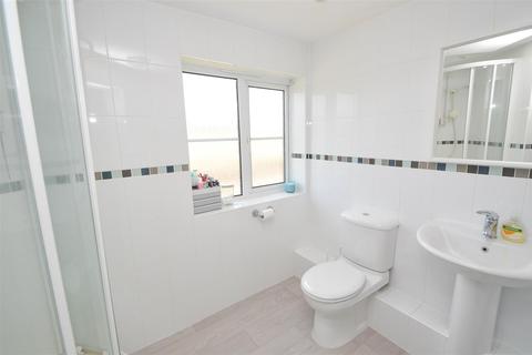 19 Eugene Way, Eastbourne, BN23 5BH