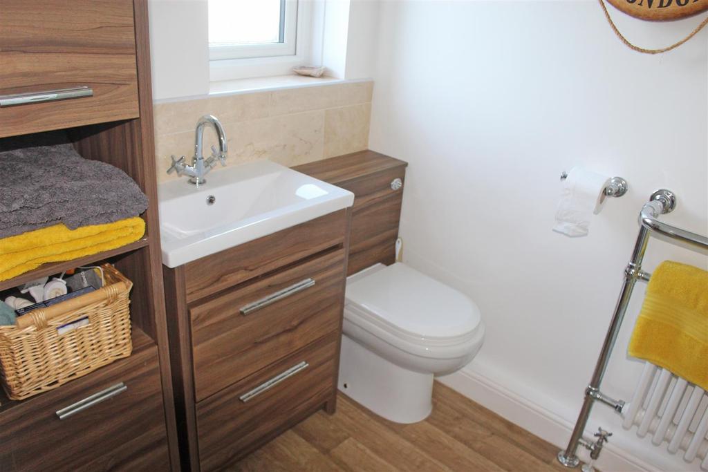 En suite shower room