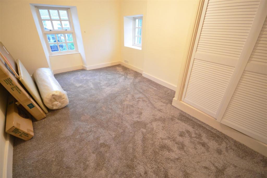 BEDROOM ONE.jpg